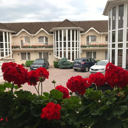 Villa Brussels ديفا المظهر الخارجي الصورة