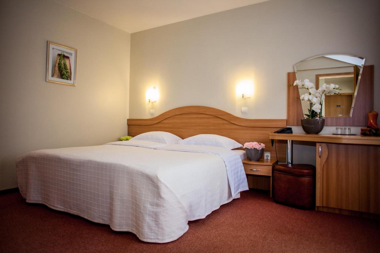 Villa Brussels ديفا المظهر الخارجي الصورة
